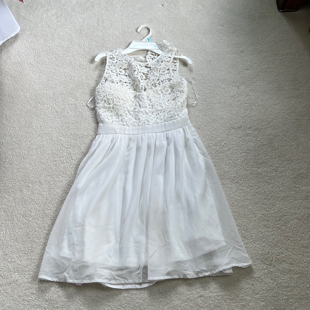 Lulu’s White Dress